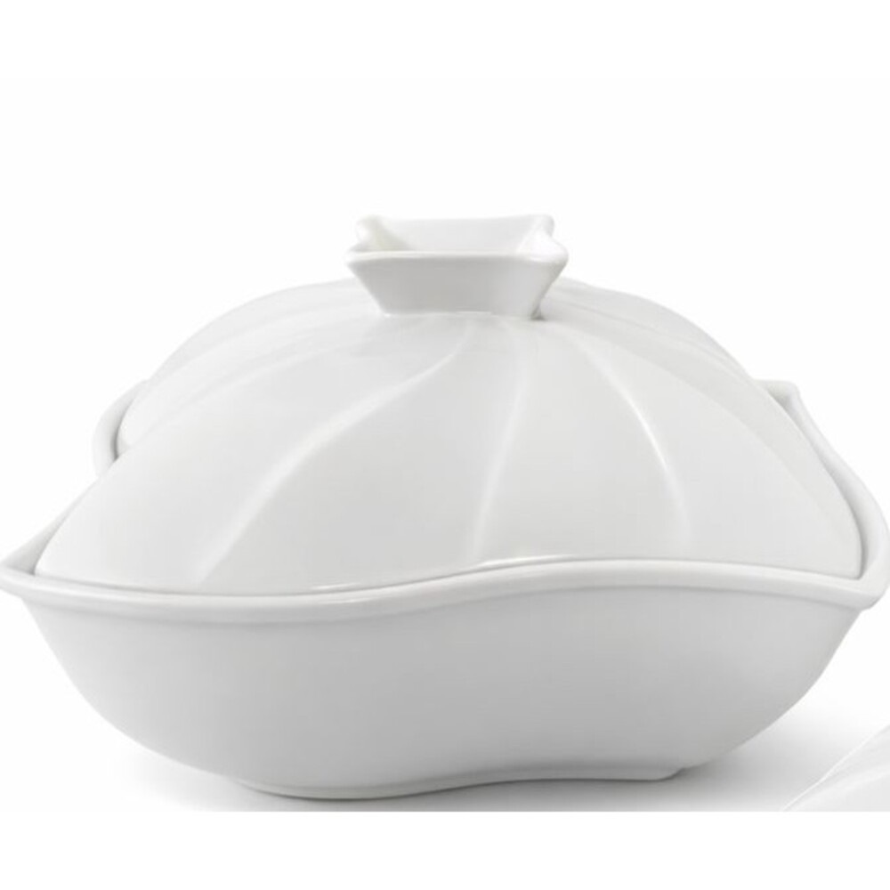 Vintage Godinger Siena White Porcelain Pinwheel Covered Casserole Dish Y2K